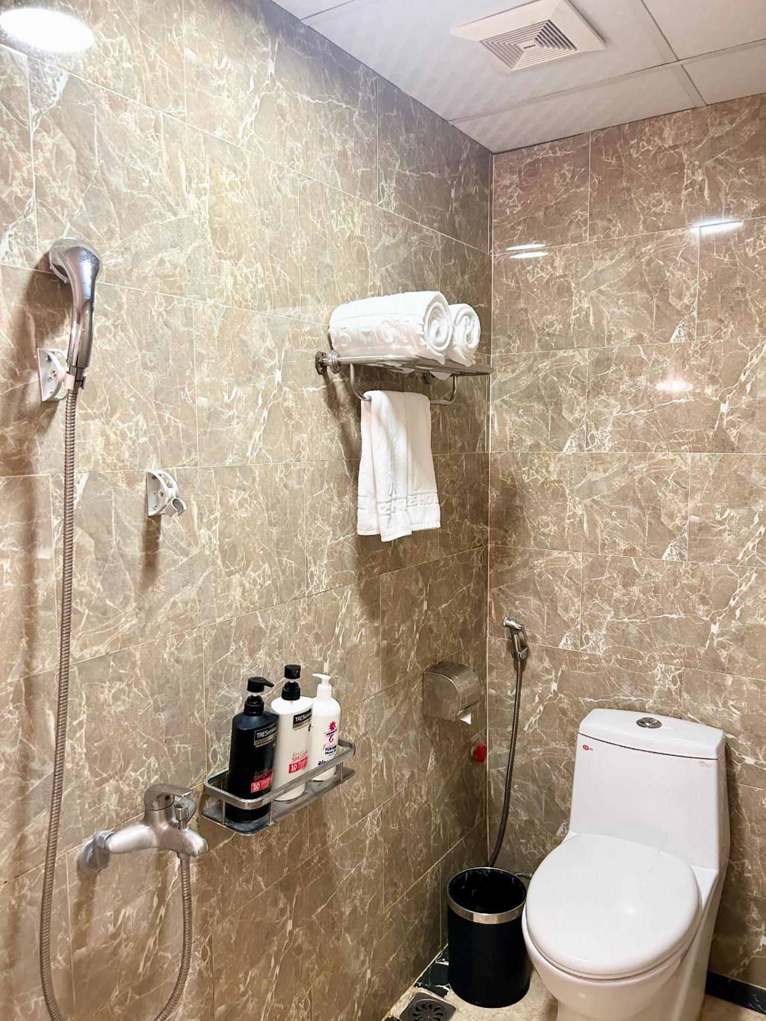 A25 Hotel - 185 Lo Duc Ханой Екстер'єр фото