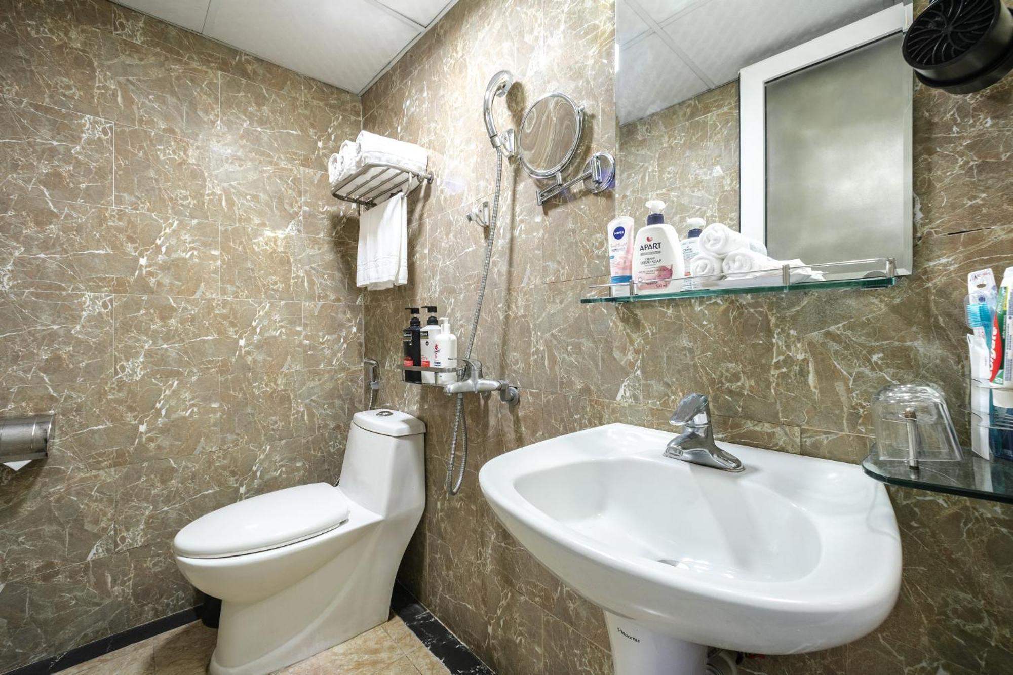 A25 Hotel - 185 Lo Duc Ханой Екстер'єр фото